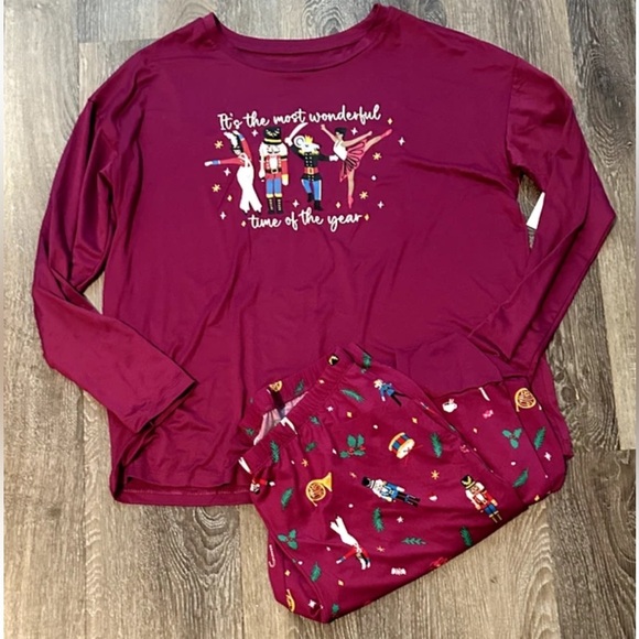 Joy spun Festive Plum PJ set - Picture 1 of 12